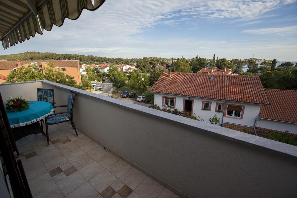Apartments Villa Ban Ровин Стая снимка