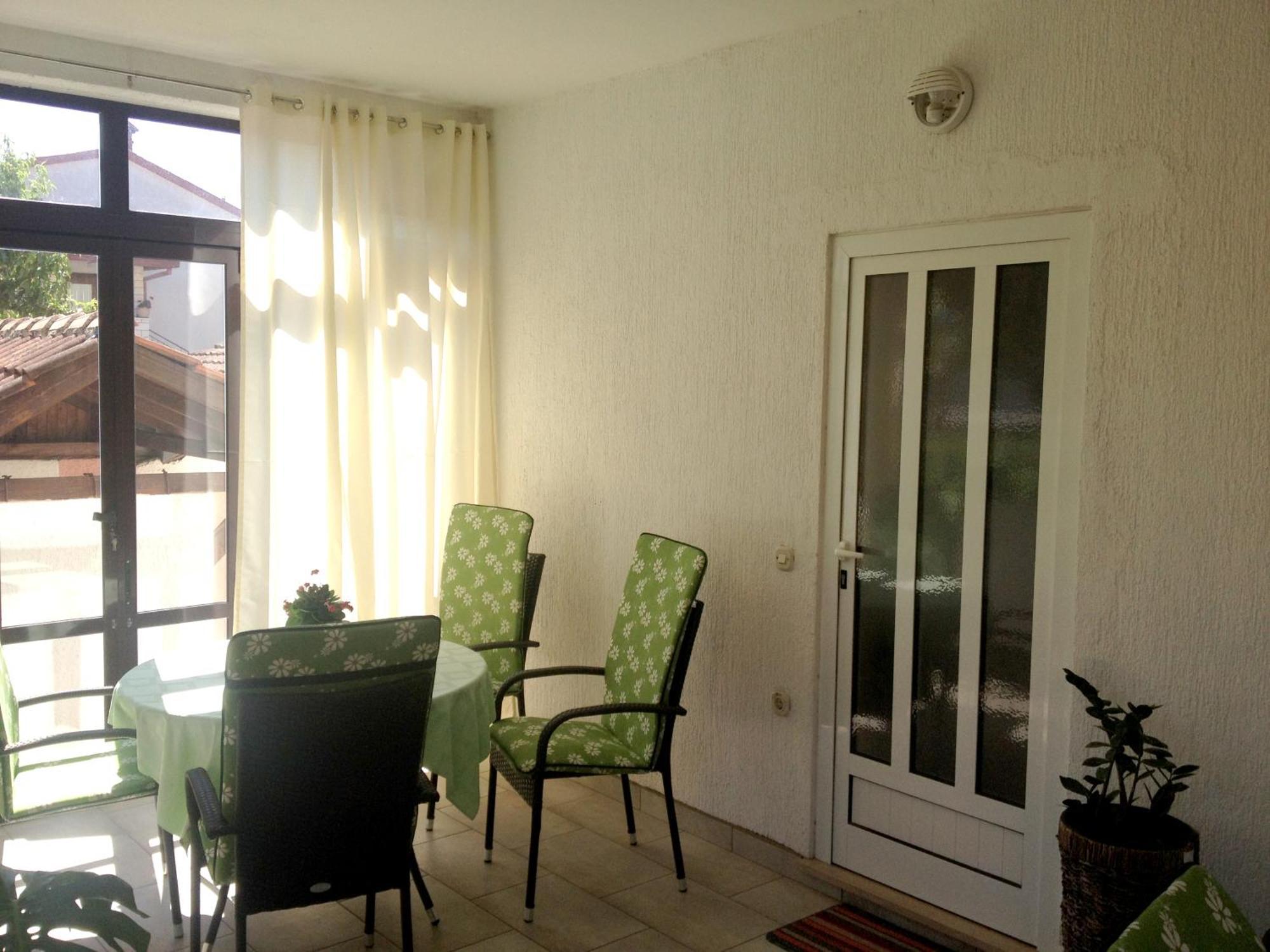 Apartments Villa Ban Ровин Стая снимка